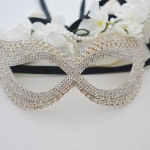 Silver Mask - Masquerade